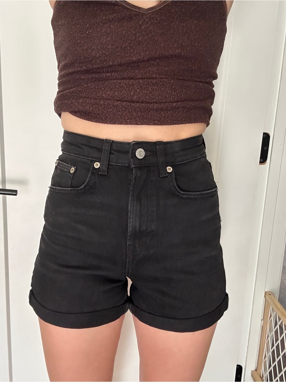 Zara Black High-Rise Rolled Hem Denim Shorts